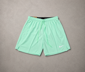 SHORT NIKE VERT MENTHE 218